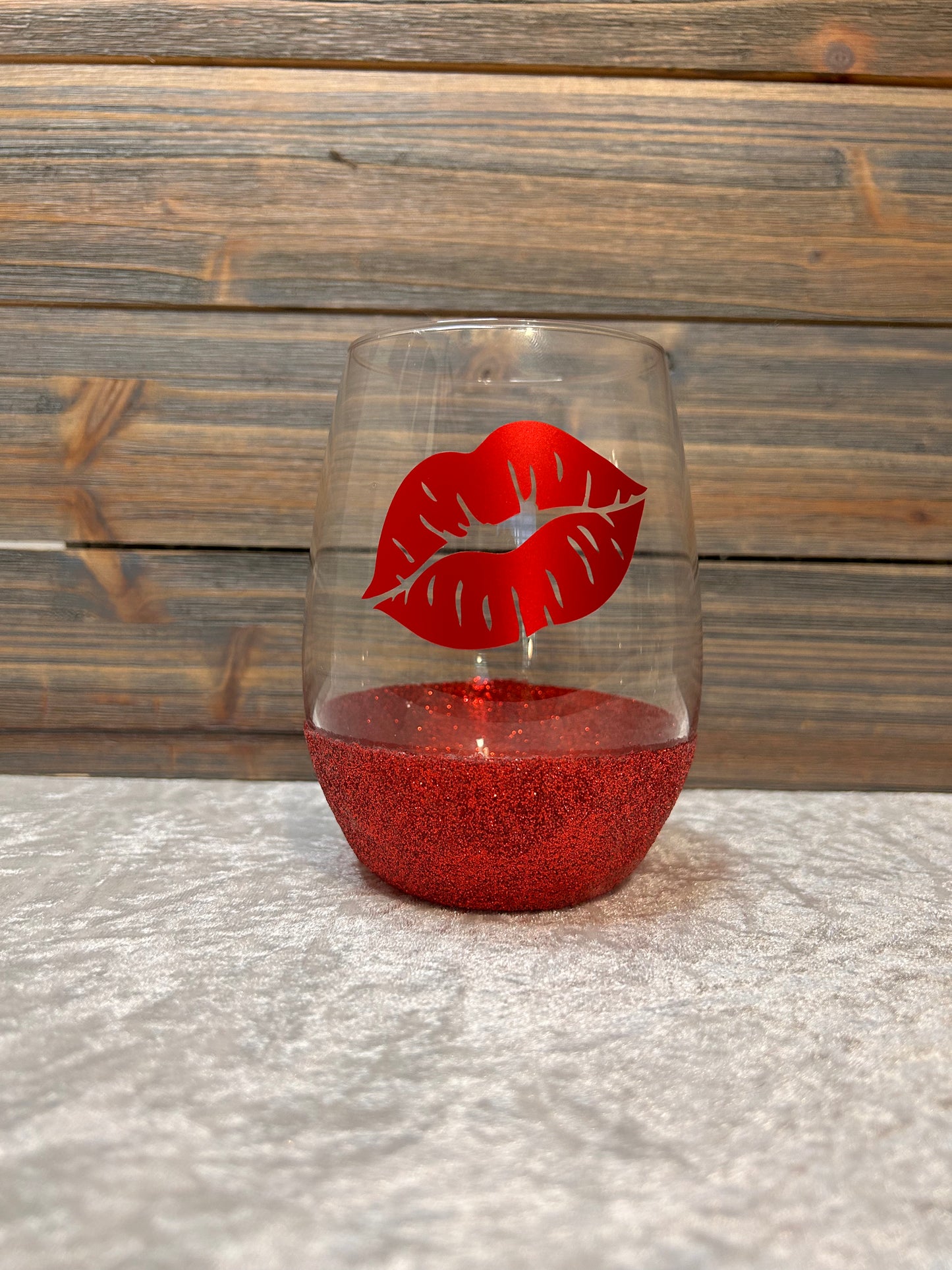 Sealed with a Kiss stemless wine glass 💋